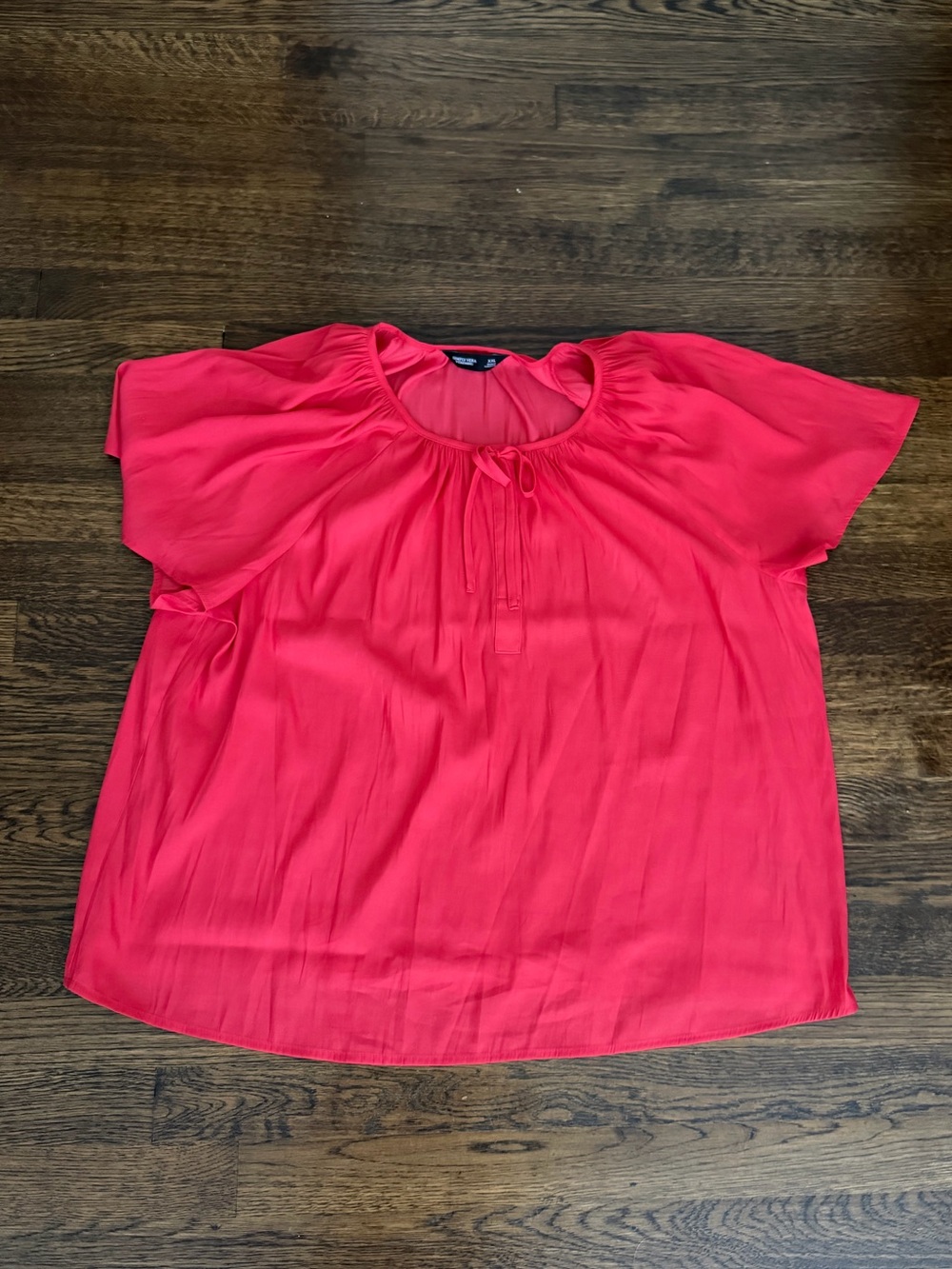 Simply Vera Vera Wang Coral-Red Tie Neck Flutter Sleeve Blouse